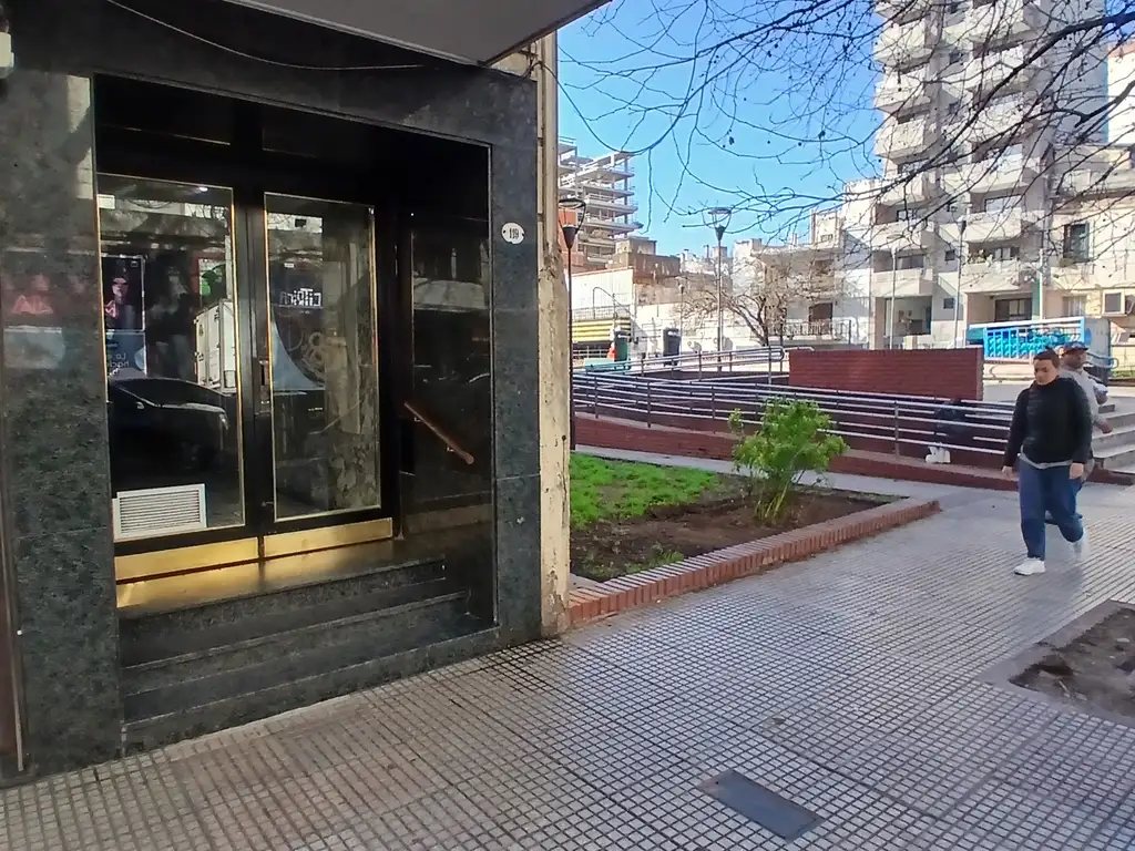 Almagro al frente con balcón