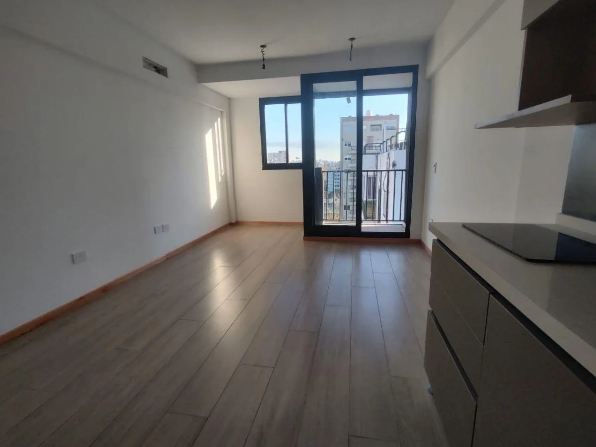 Monoambiente a estrenar con balcón
