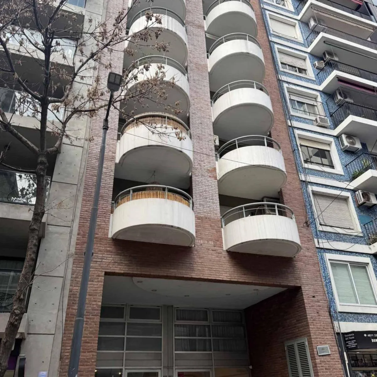 Monoambiente divisible con balcón