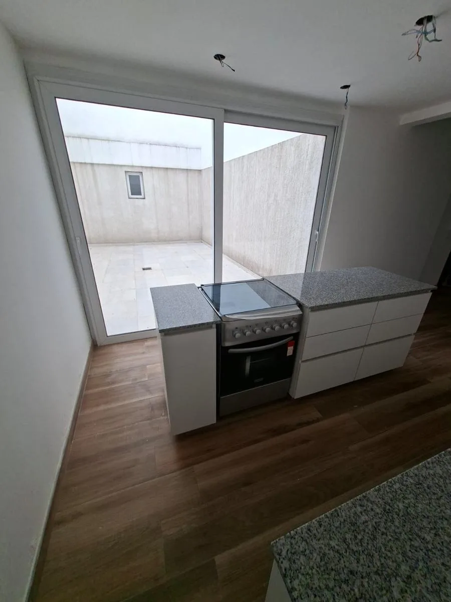 Departamento con patio en Almagro