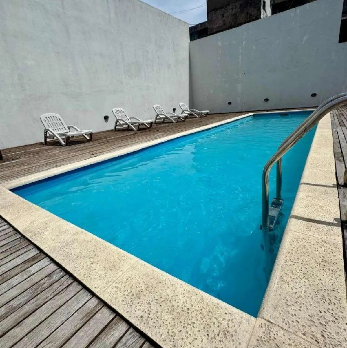 Monoambiente amoblado con piscina