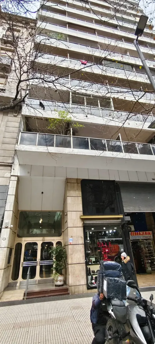 Excelente Dpto 1 Amb Amoblado Av. De Mayo 1200. Centro