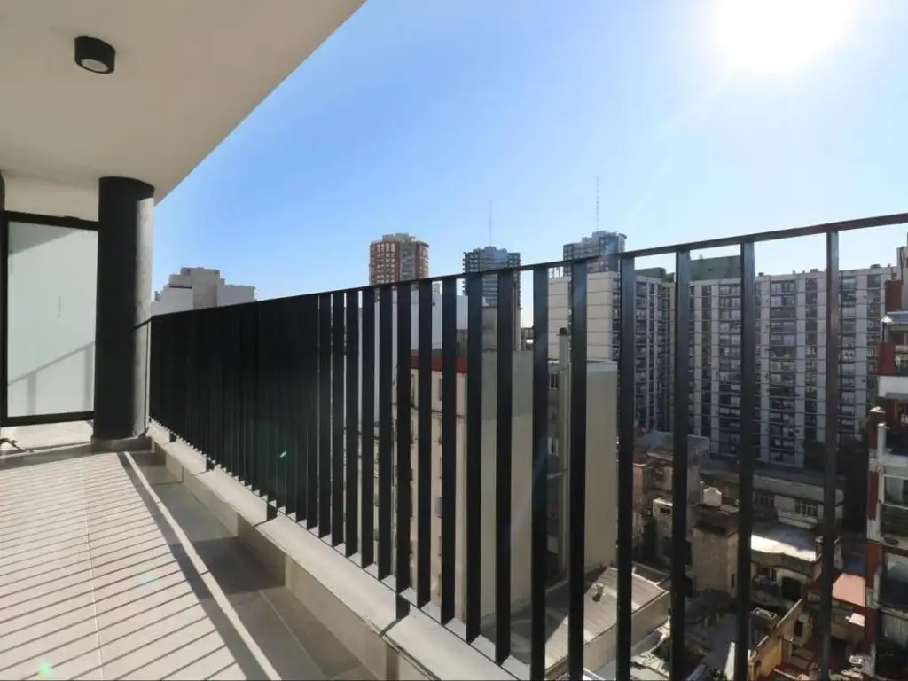 Departamento 2 ambientes con balcón