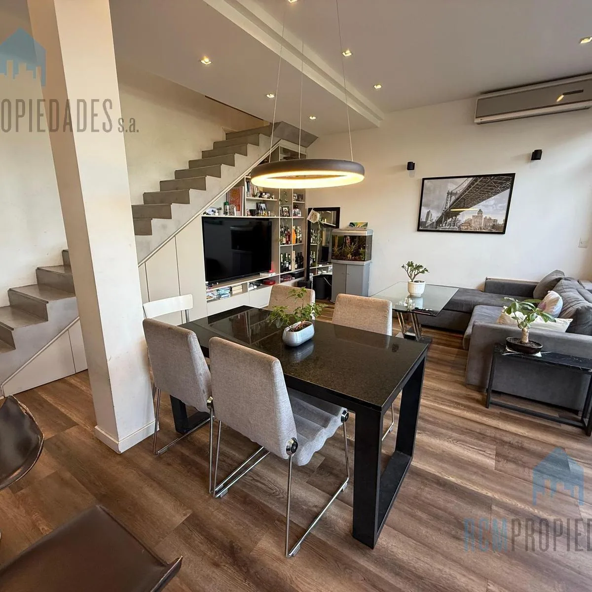 1 bedroom with pool and gym, Coghlan