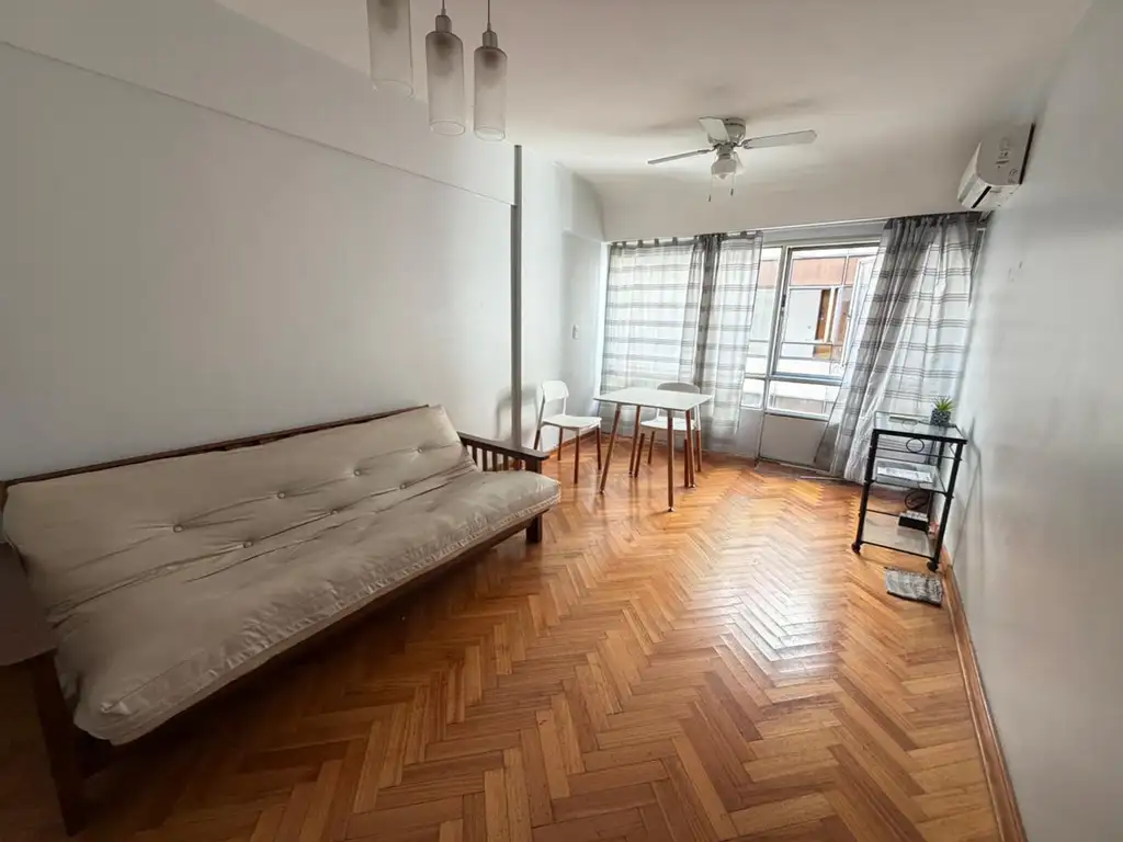 Monoambiente piso 11, Av. Santa Fe