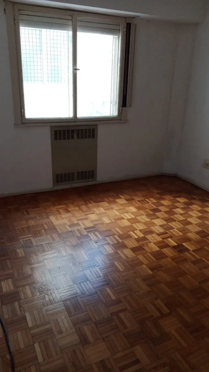 2 ambientes lateral con parquet