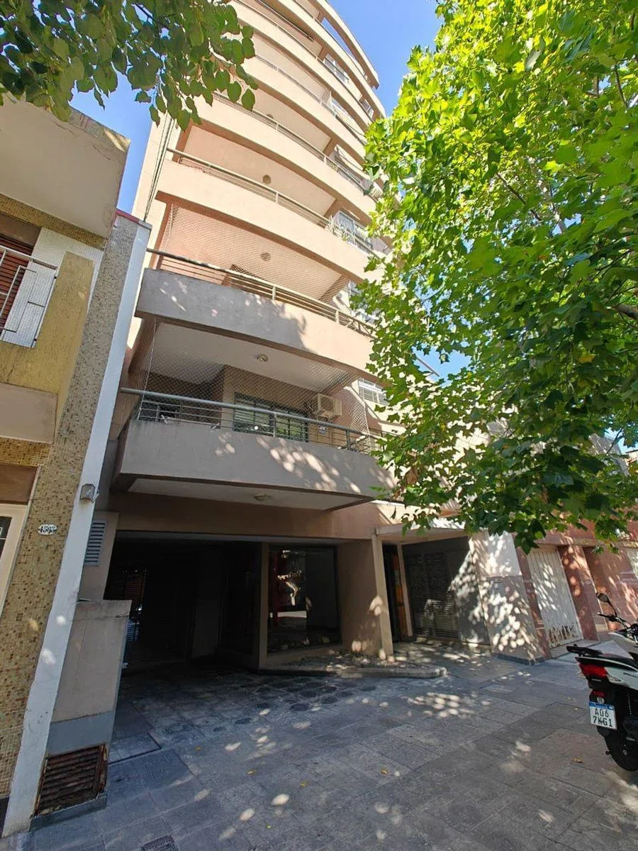 Alquiler Semipiso 2 Amb C/balcón V. Pueyrredon