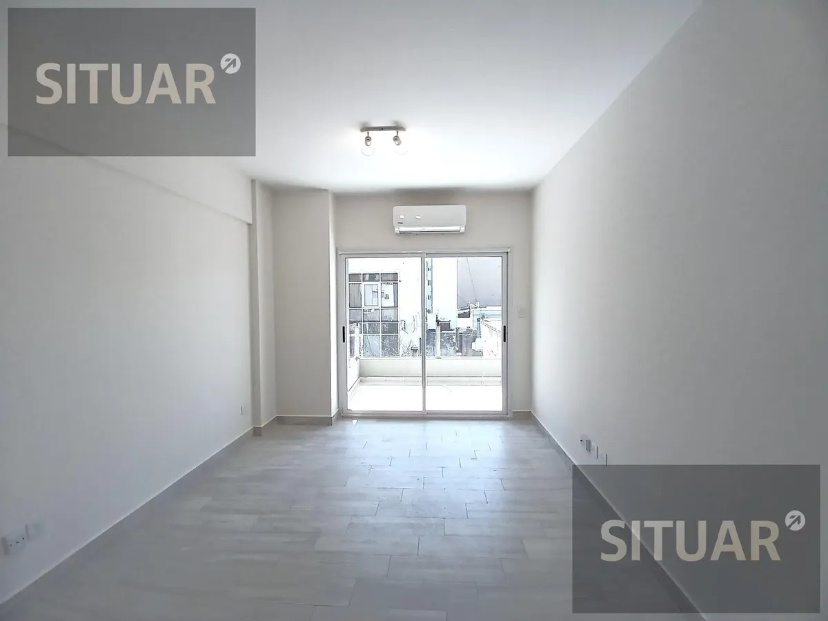 Amplio Departamento 2 Ambientes A Estrenar Con Balcon, Parilla, Cochera Y Full Amenities Monserrat