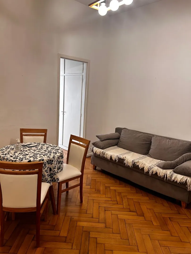 Departamento 2 Ambientes Al Frente En Excelente Estado