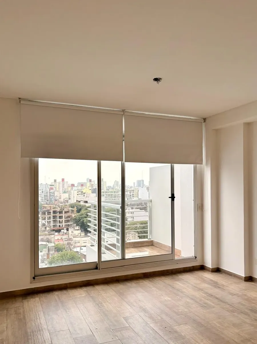 Monoambiente en Chacarita con balcón
