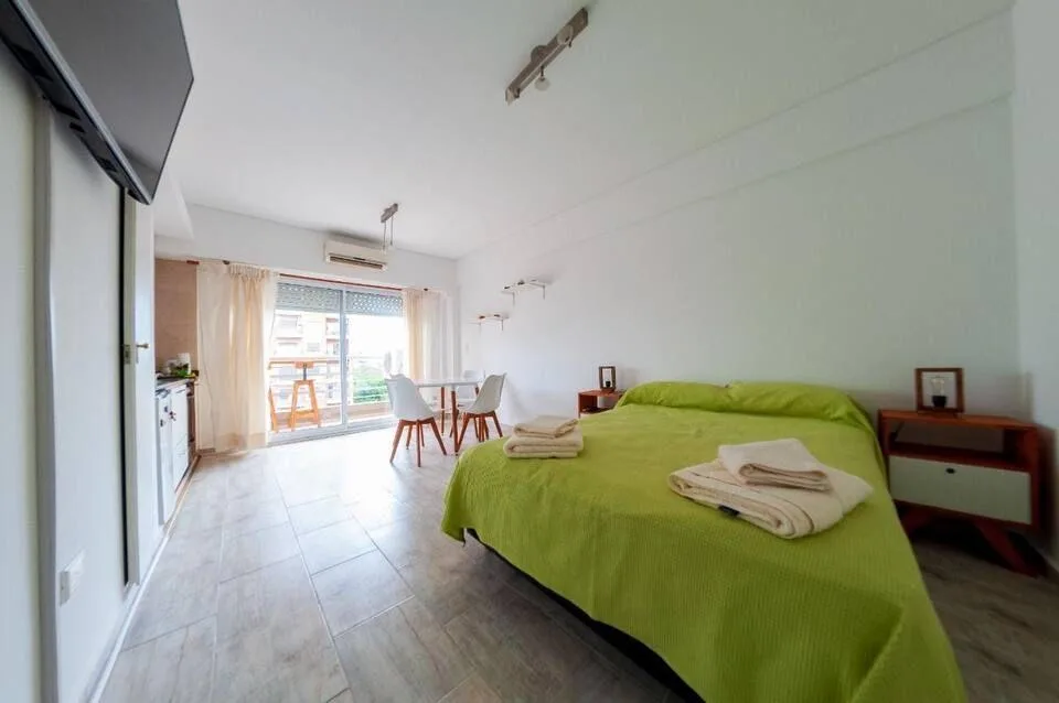 Monoambiente con balcón en Villa Urquiza