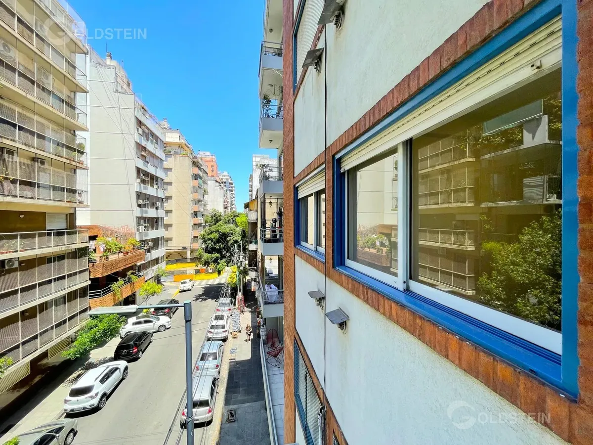 Almagro apartment with balcony