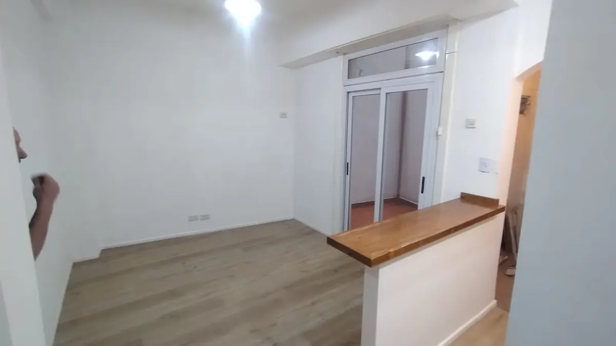 Ground floor with patio and electric shutters