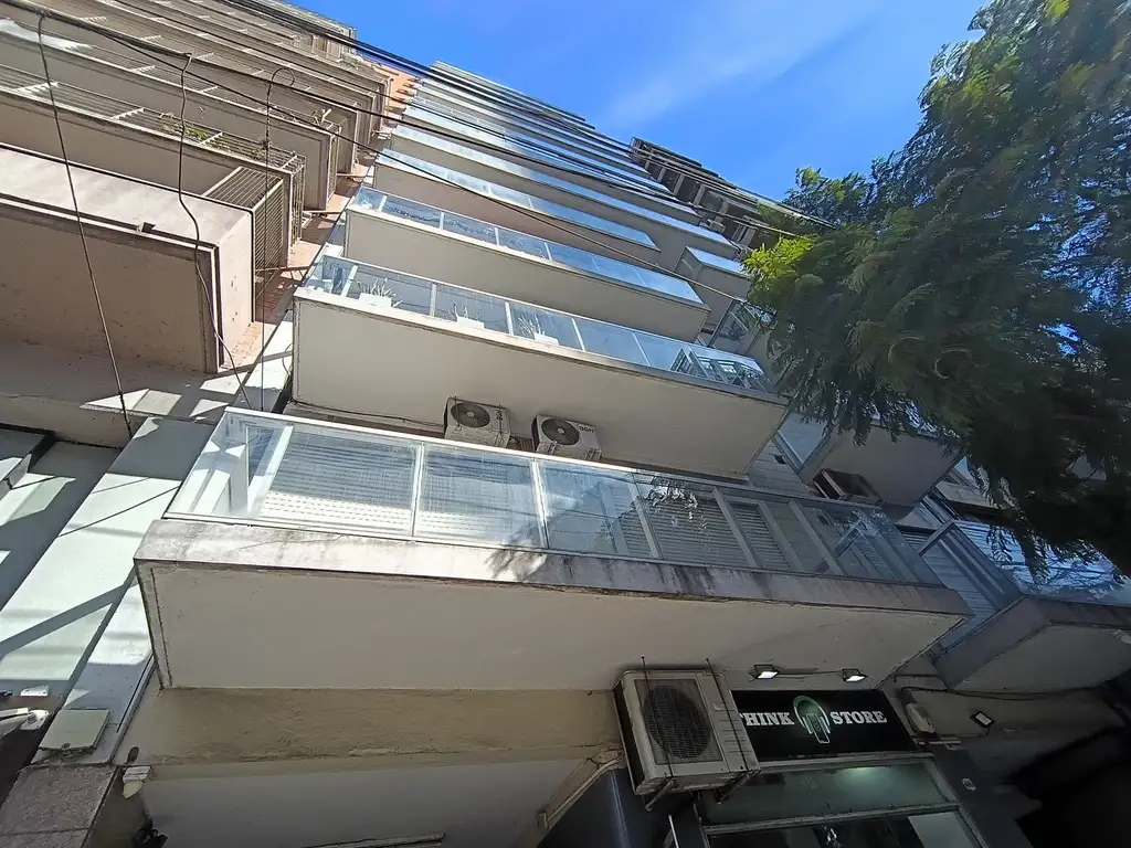 Monoambiente en Palermo piso 14
