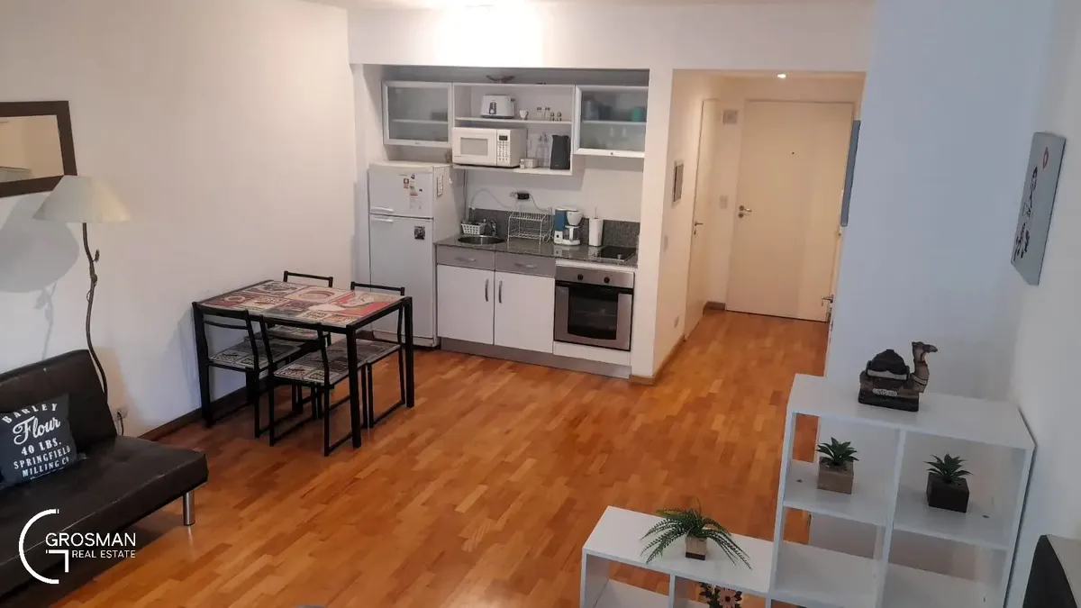 Furnished studio with pool