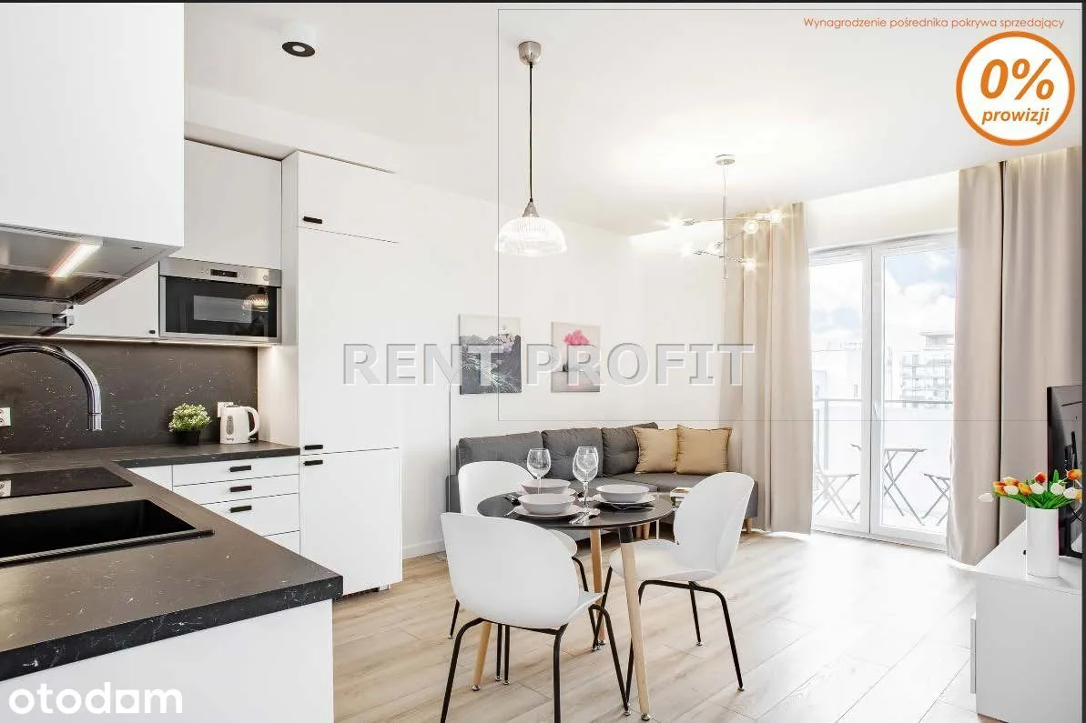 2BR with air conditioning and balcony