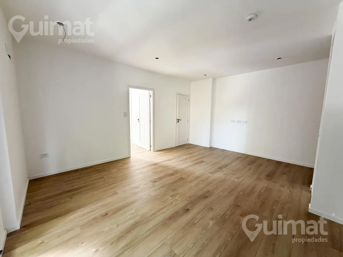 1 bedroom with gym and balcony, Villa Urquiza