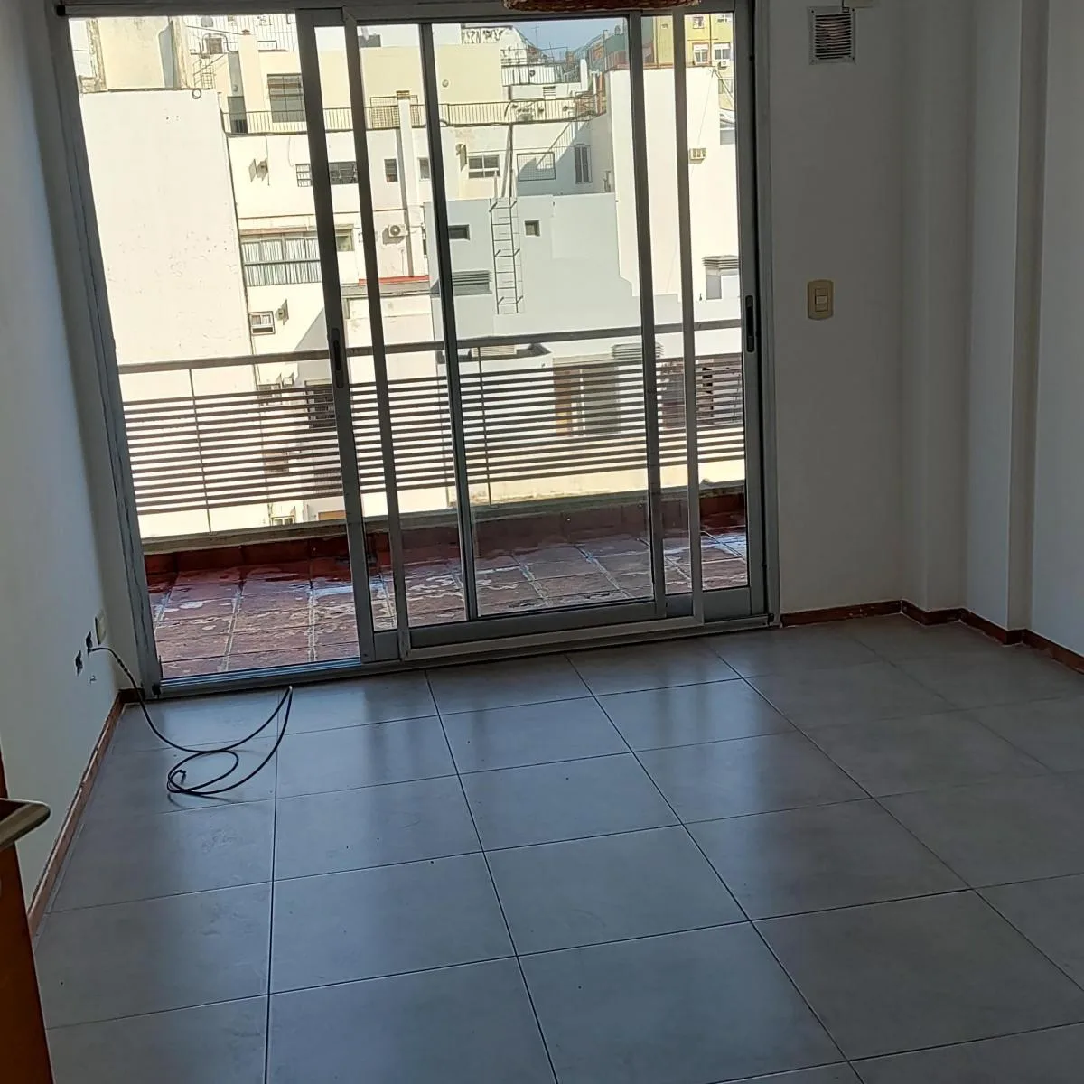 1 bedroom with terrace and rooftop access, Almagro
