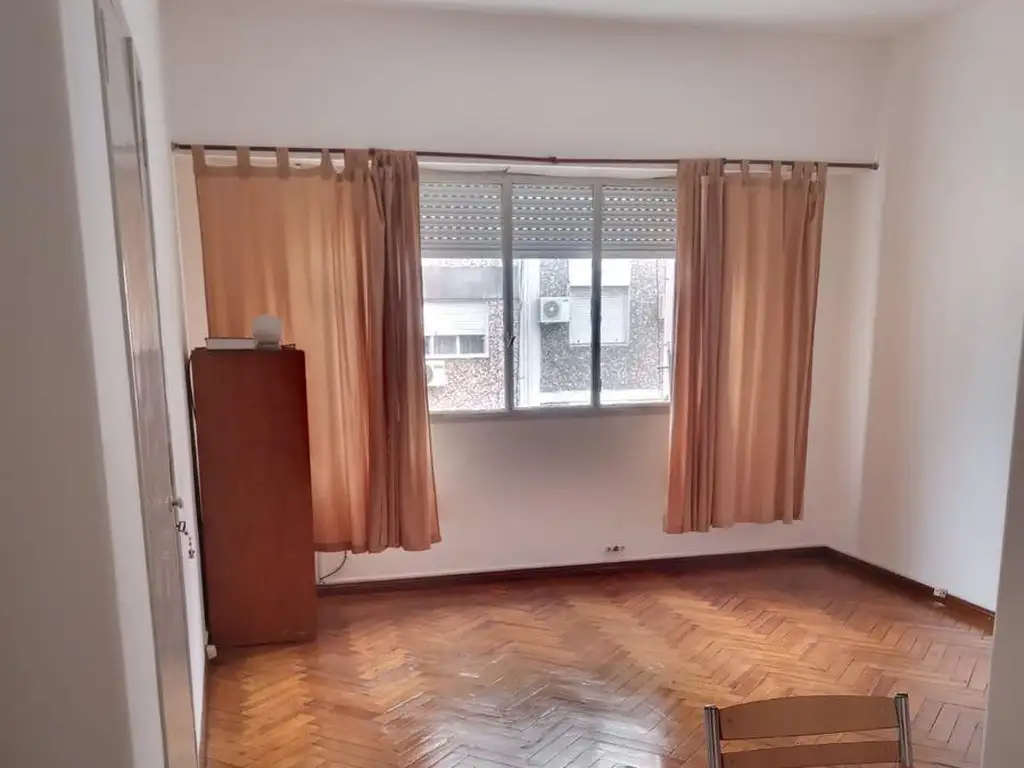Departamento 1 ambiente al frente