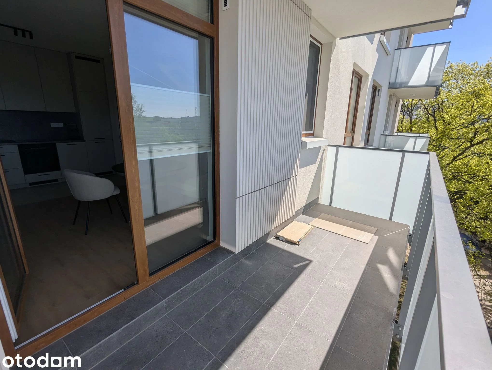 balcony