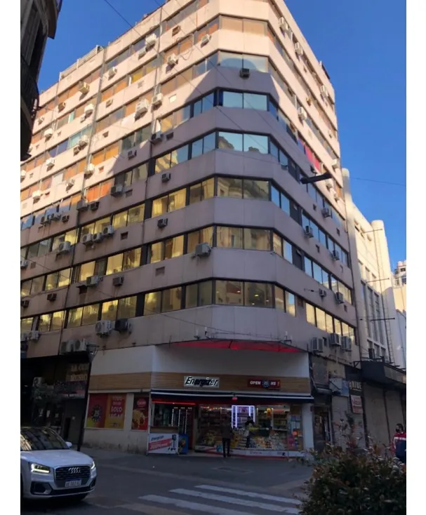 Microcentro, 2 ambientes con seguridad 24 hs