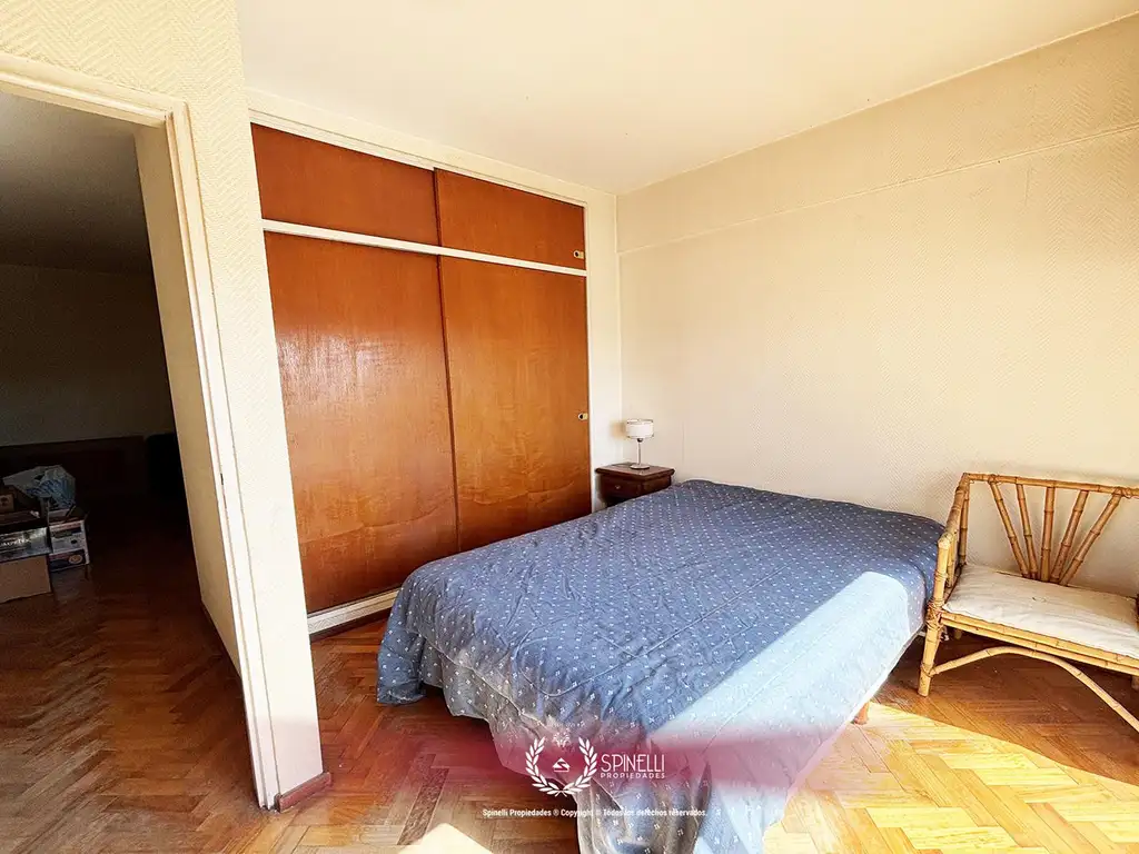 Departamento amoblado con balcón