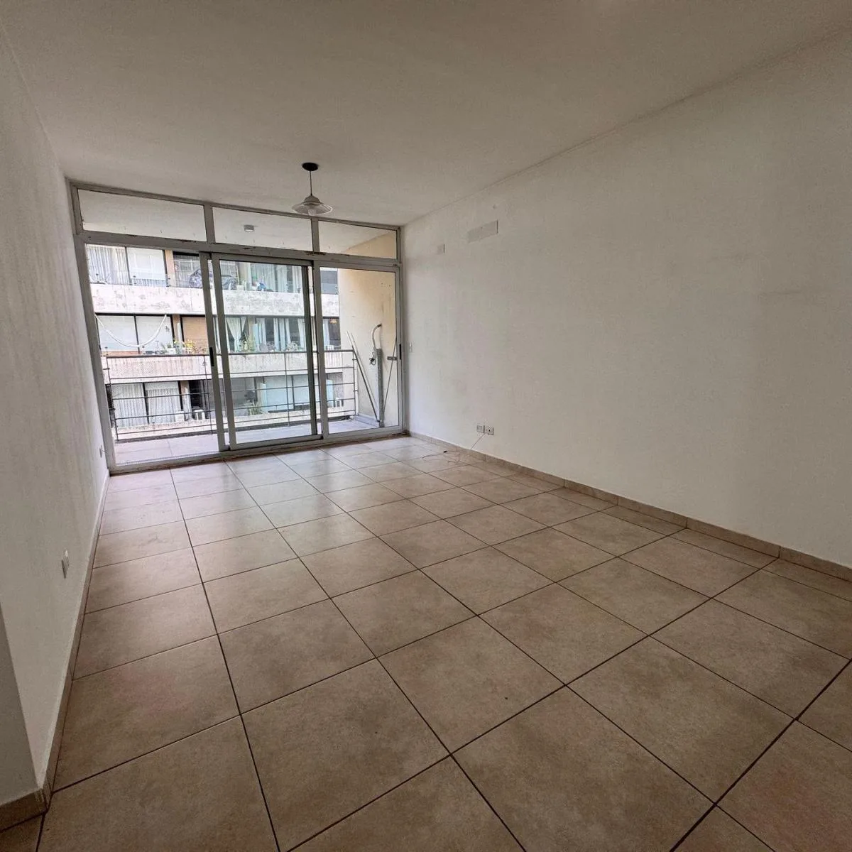 Alquiler Amplio Monoambiente con Amenities