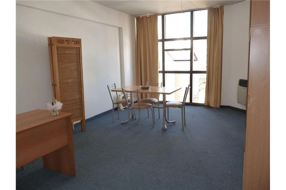 Monoambiente 26 m², piso 7