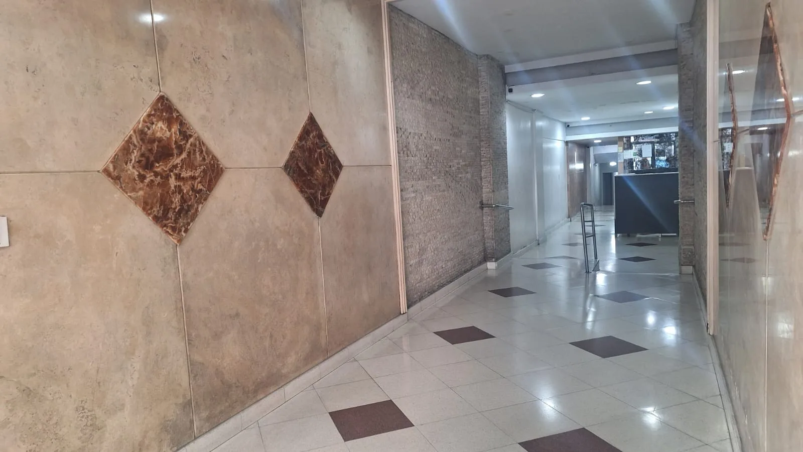One-bedroom apartment in Monserrat