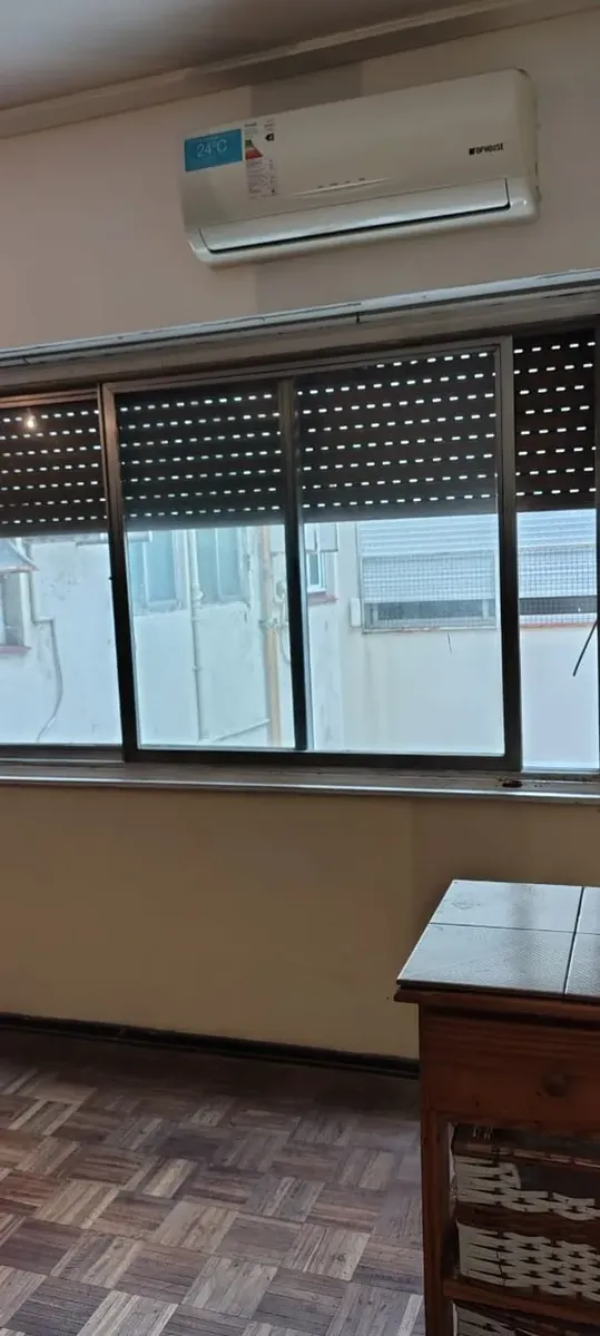 Monoambiente dividido con aire