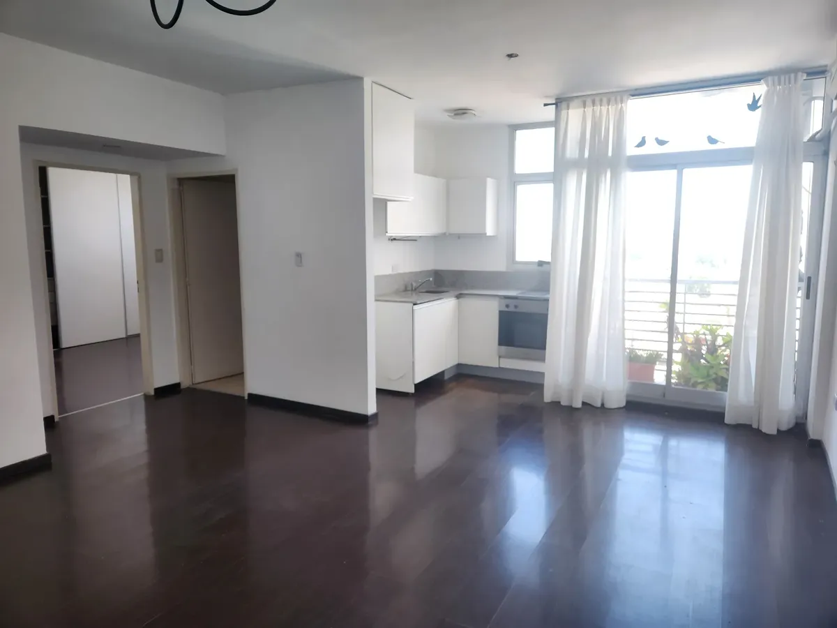 Dos Ambientes Vista Abierta Con Balcon