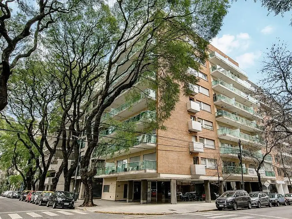 Belgrano apartment with balcony