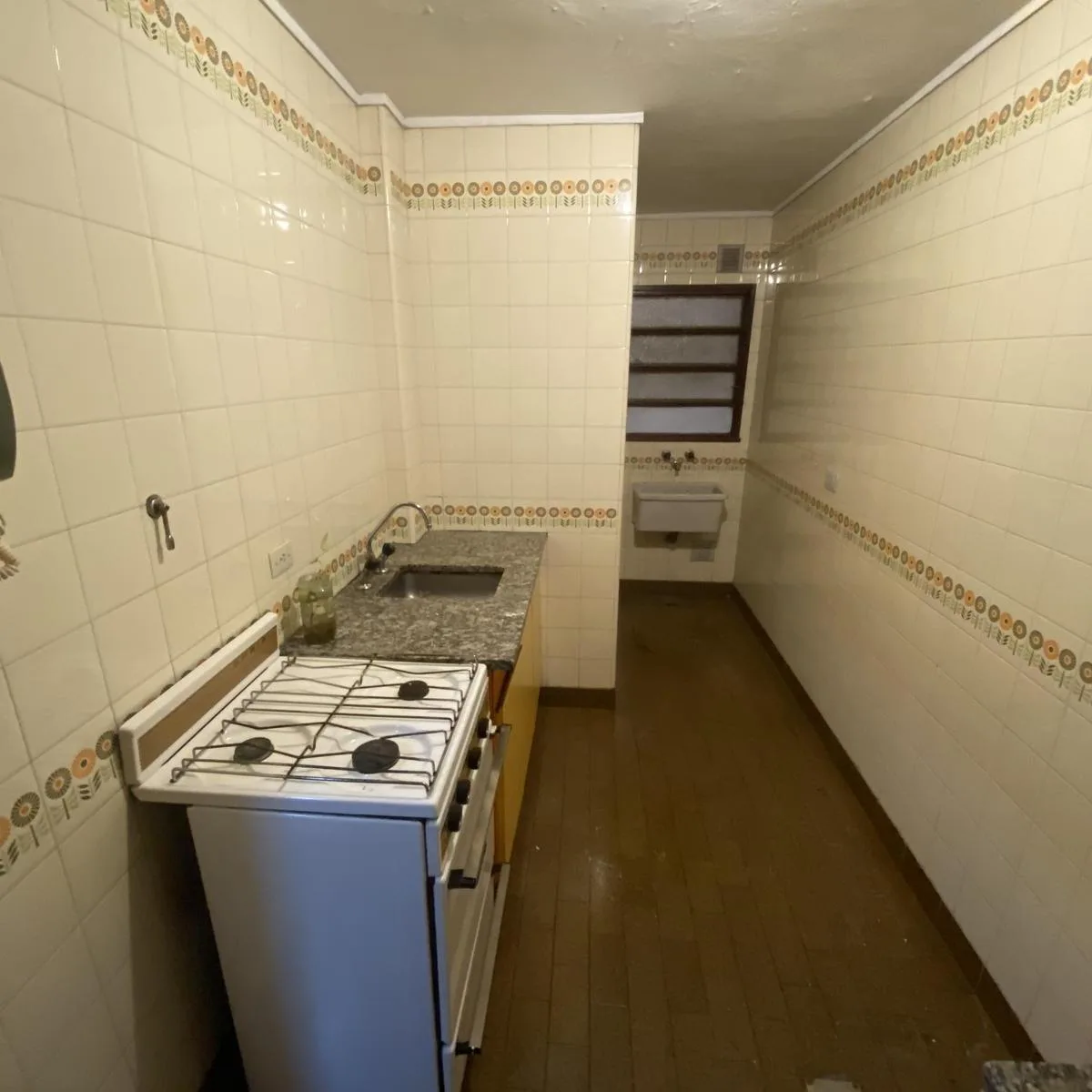 Квартира 33 м² во двор