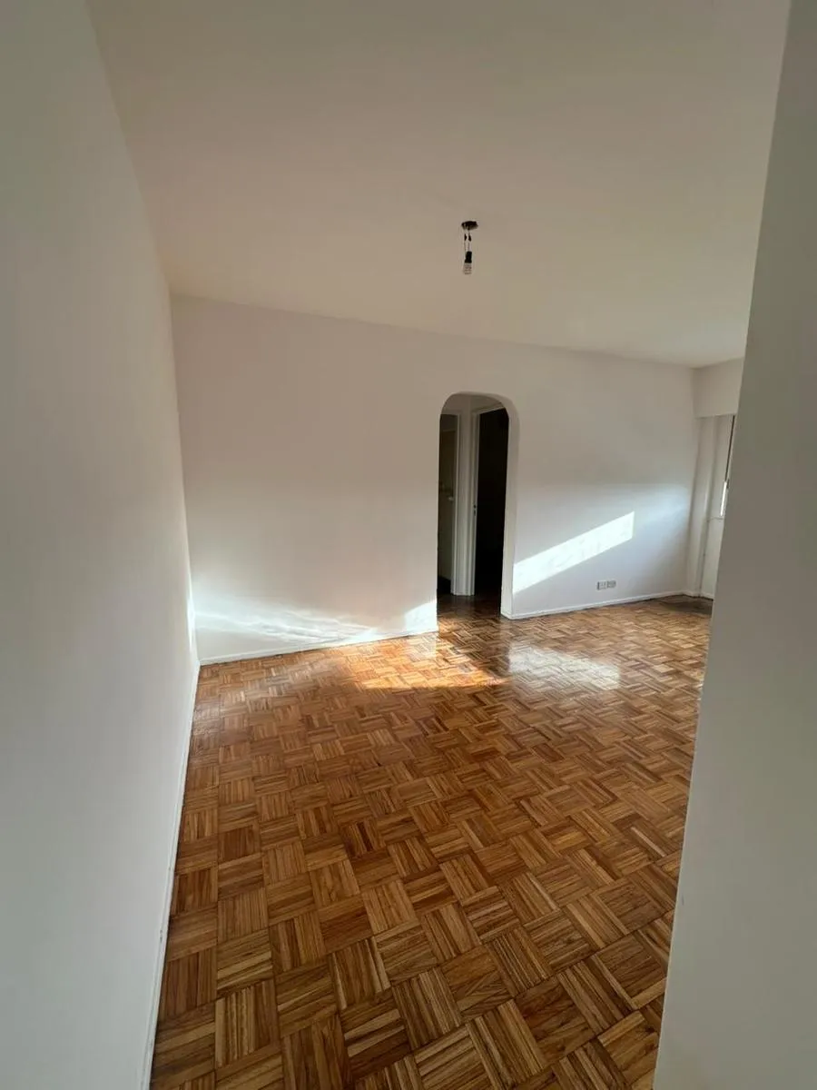 20th floor with open view