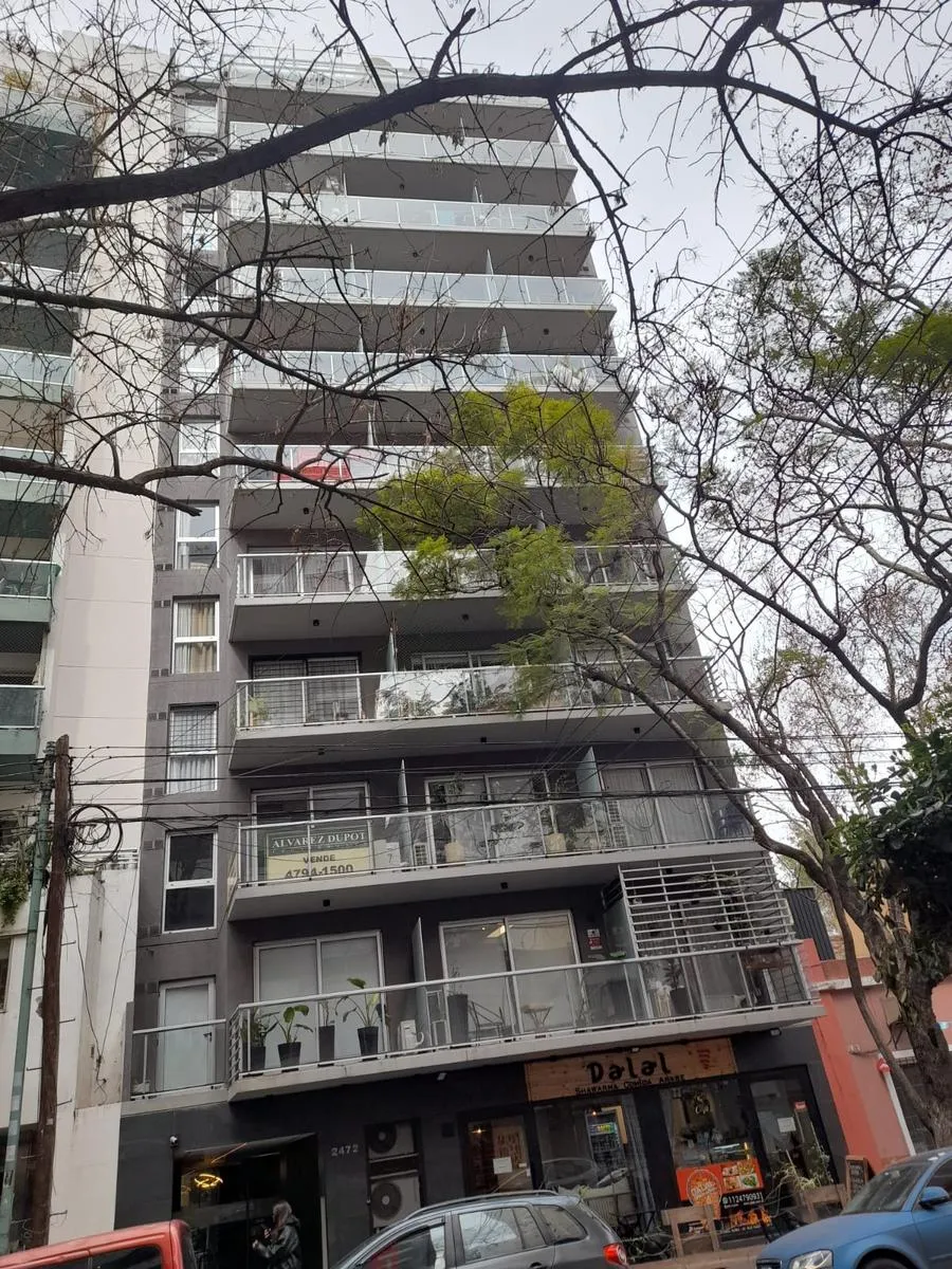 Nuñez studio with balcony