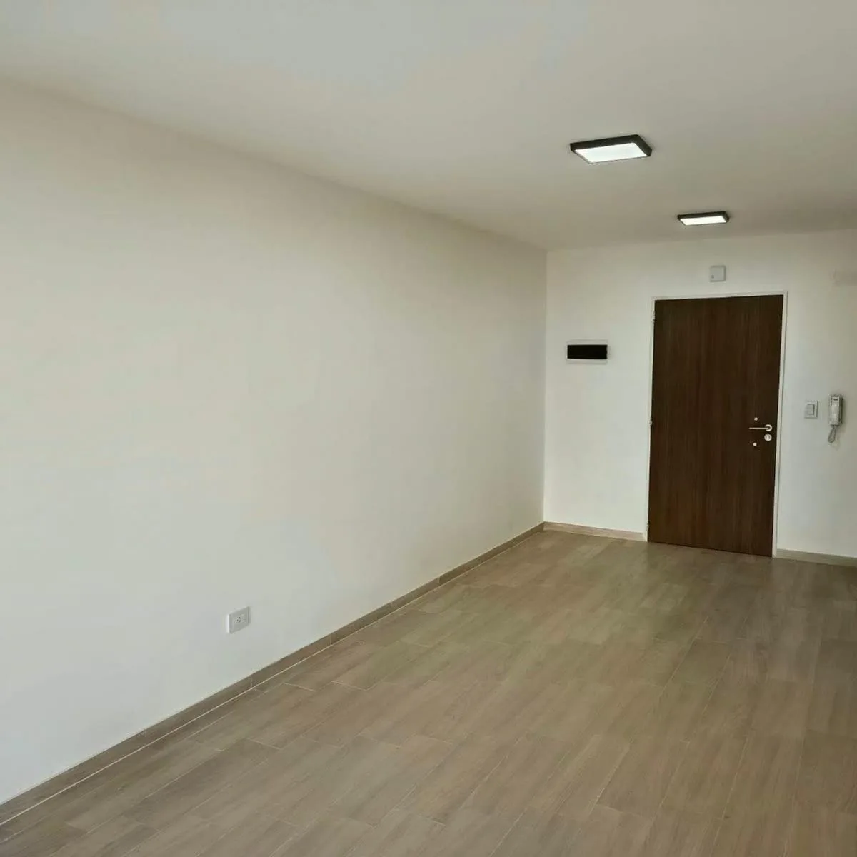 Departamento 2 ambientes con balcón