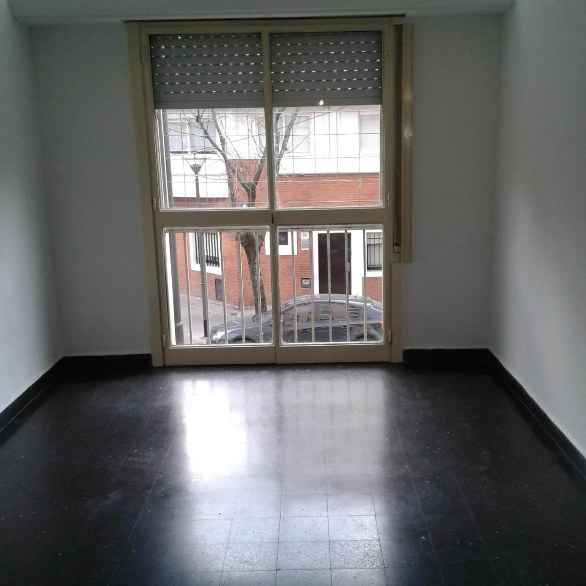 2BR front-facing with balcony