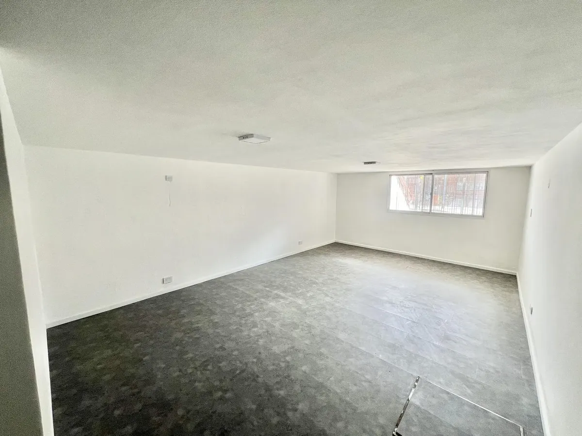 Triplex con jardín y parrilla