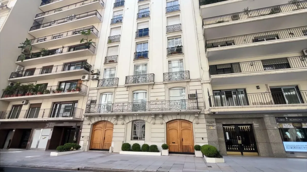 9º piso, balcón norte en Recoleta