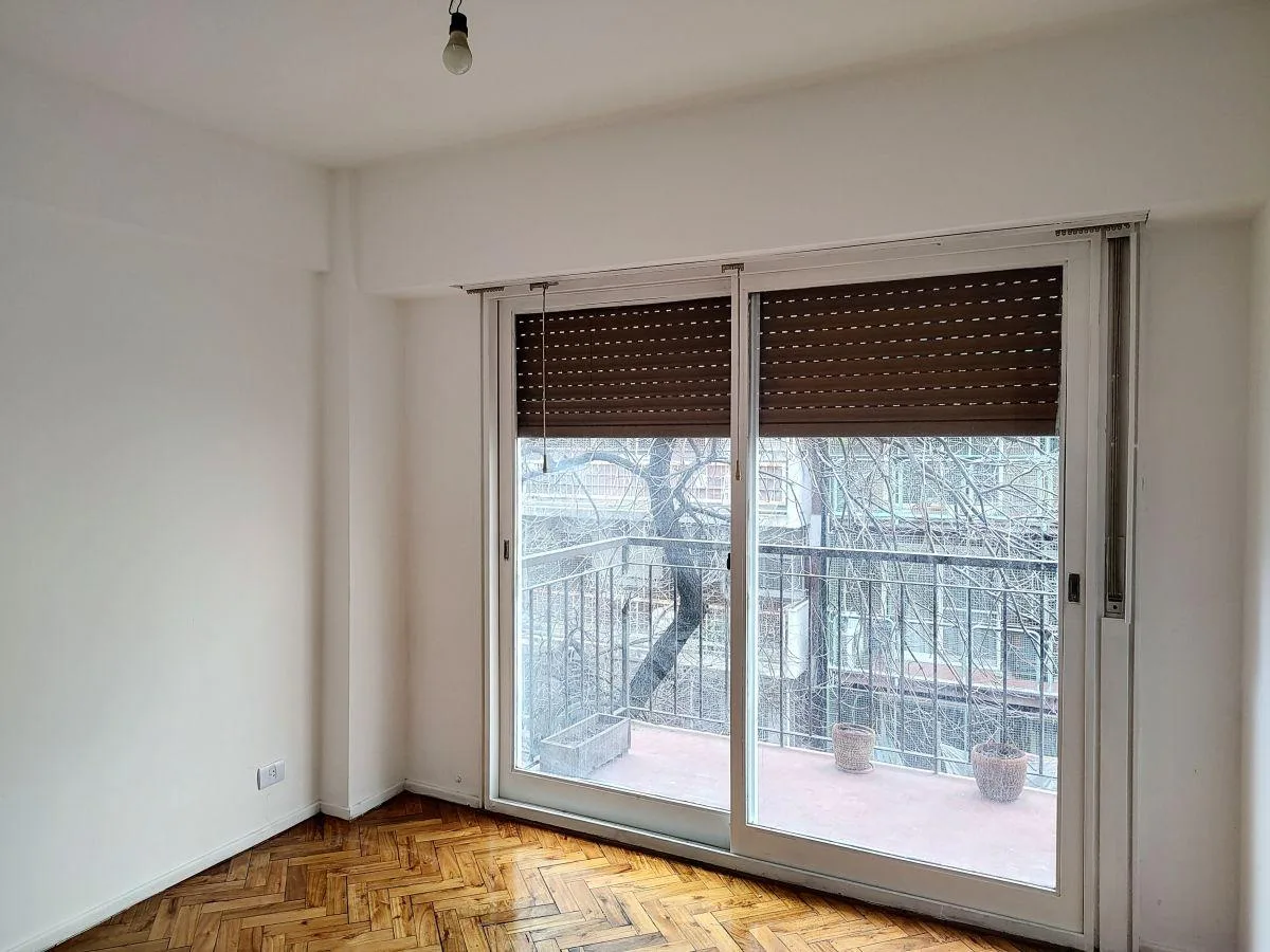 Departamento 2 ambientes con balcón