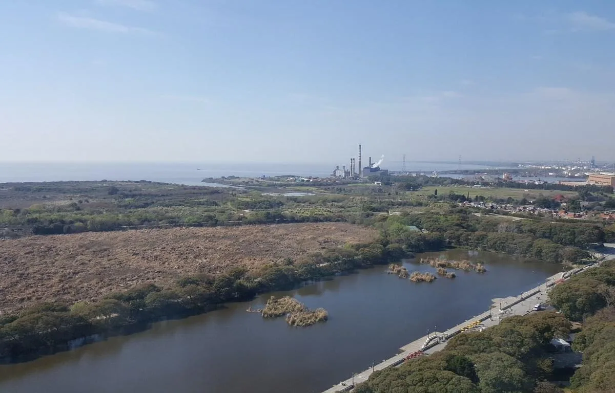 Апартаменты с 2 спальнями и 2 парковочными местами в Puerto Madero