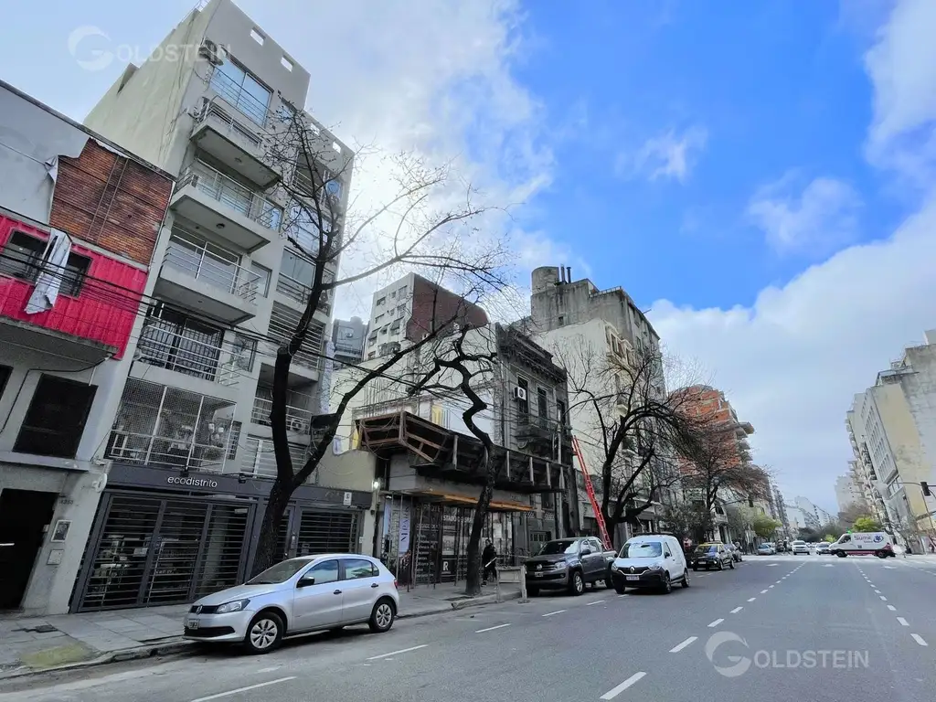 Departamento con balcón en Villa Crespo