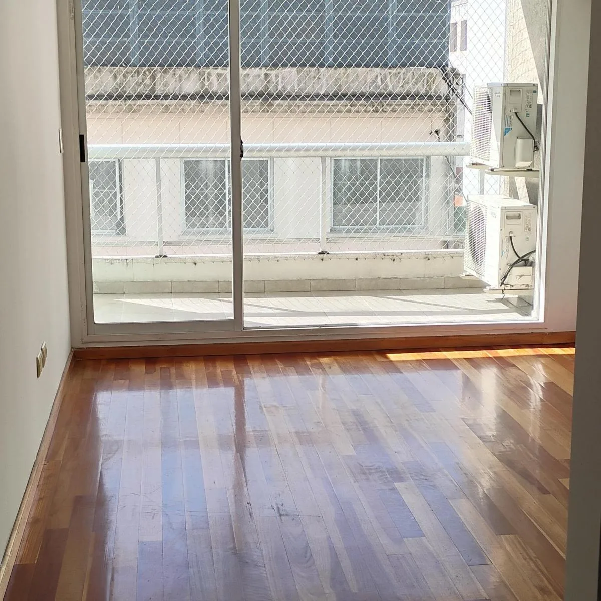 2BR with balcony
