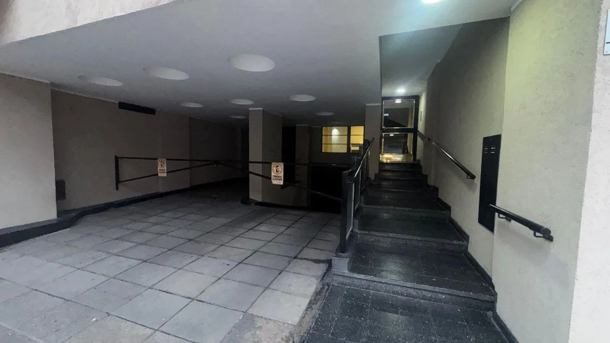 4to piso al frente con balcón