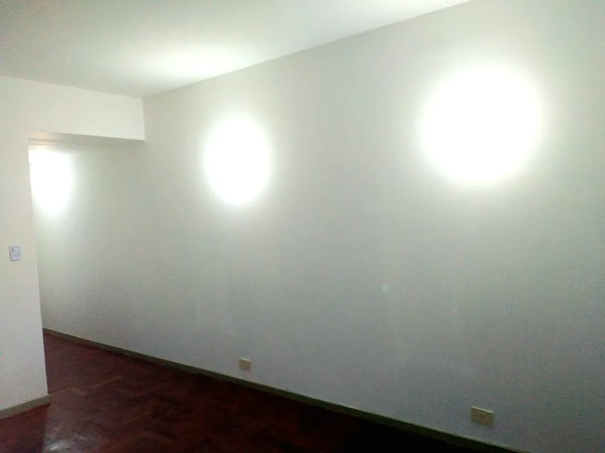 Monoambiente contrafrente con terraza