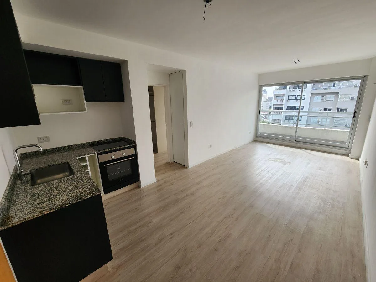 Hermoso Depto. de 2 Ambientes, edificio Full Amenities, listo Para Ingresar!