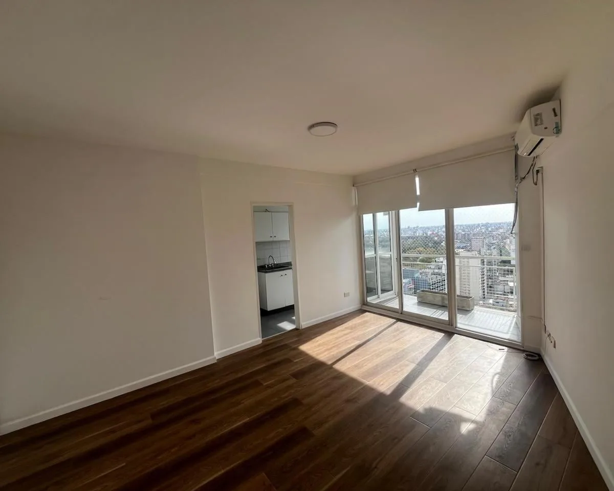 2 ambientes piso 28 con balcón