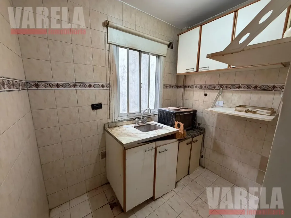 Listing: Studio, Palermo