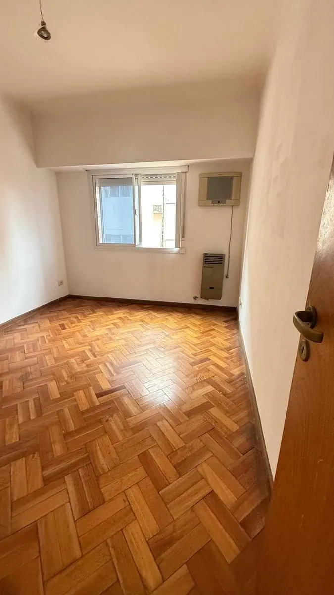 Departamento - Alquiler - Colegiales - 3 Ambientes - Cochera Cub