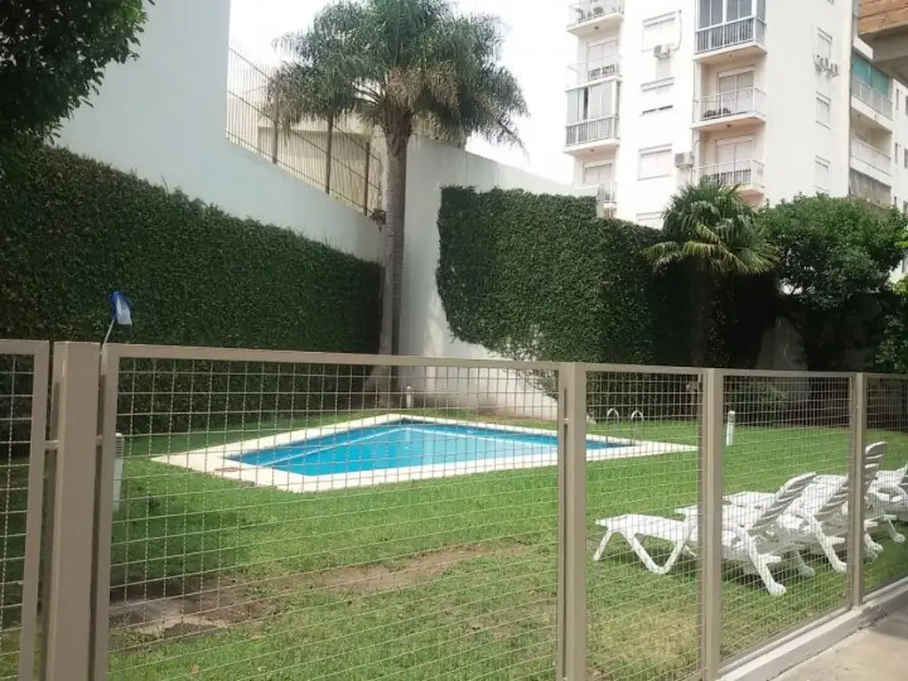 Departamento amoblado con balcón terraza